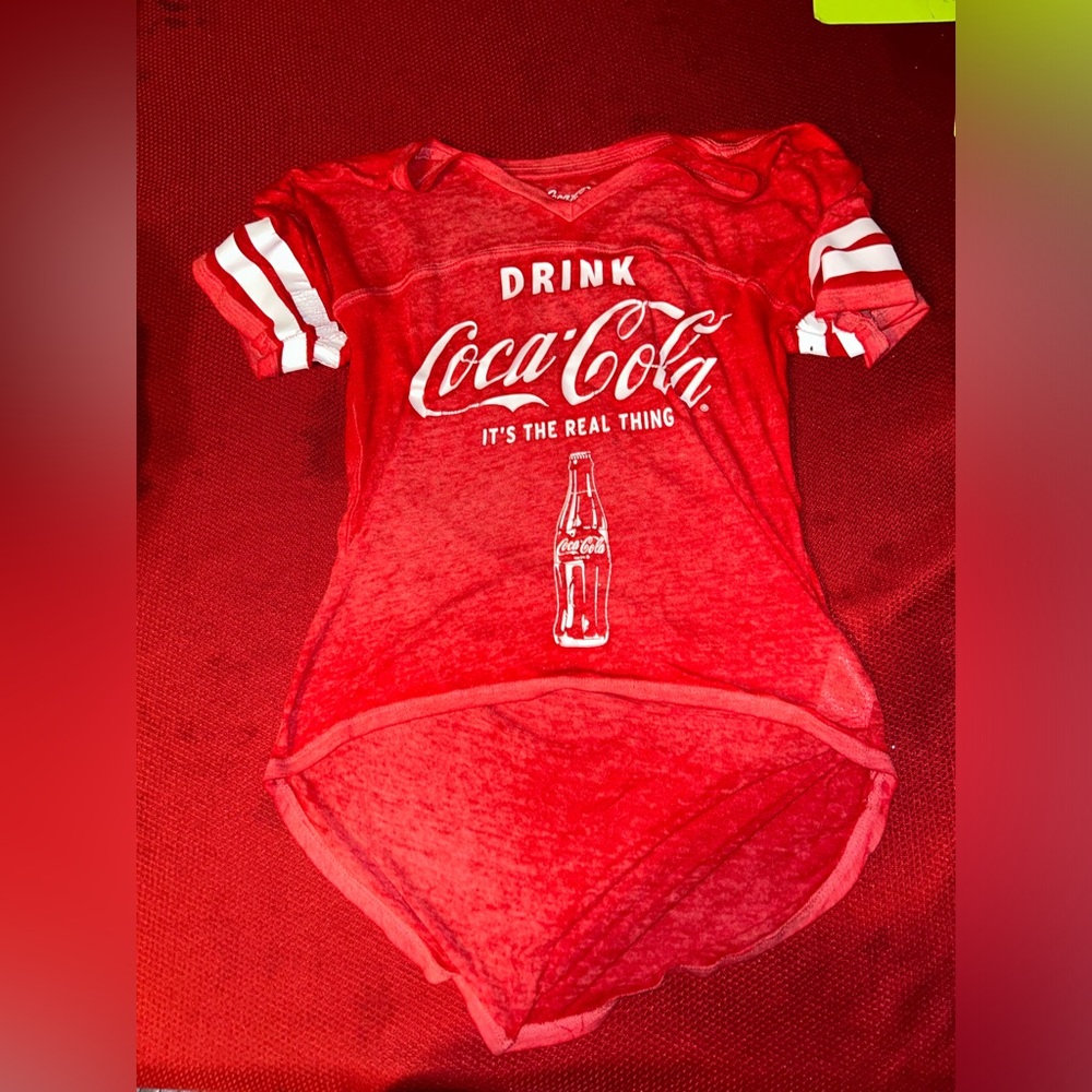Coca-Cola high front low back T-shirt